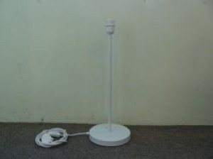 lamp03: R Lampstand
