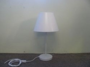 lamp04: R Lampstand/Aluminium Shade